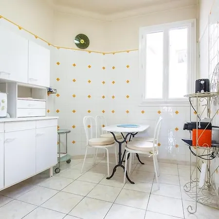 Spacieux 2 Pieces Renove Au Coeur De Apartament *
